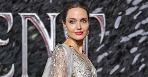 fake Angelina Jolie Loves A Dripping Creampie